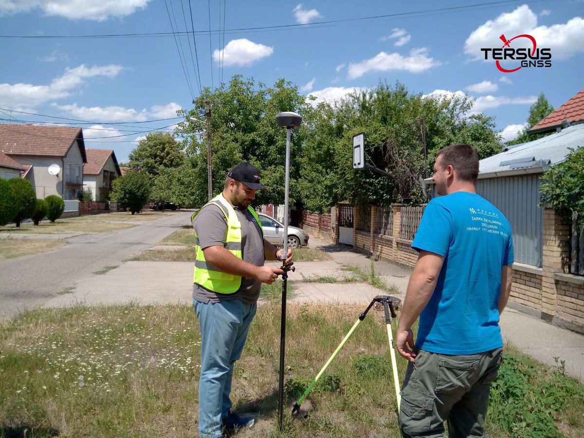 TersusGNSS's tweet photo. Roadshow pictures from our Europe customers.
Oscar Basic and Ultimate worked greatly in places with high magnetic interference.
We are pleased to help you find a perfect GNSS solution.
https://t.co/V4ZtuuNXbv
#TersusGNSS #Oscar #Ultimate #Basic #GreatSolution https://t.co/ZHfQJpOODr