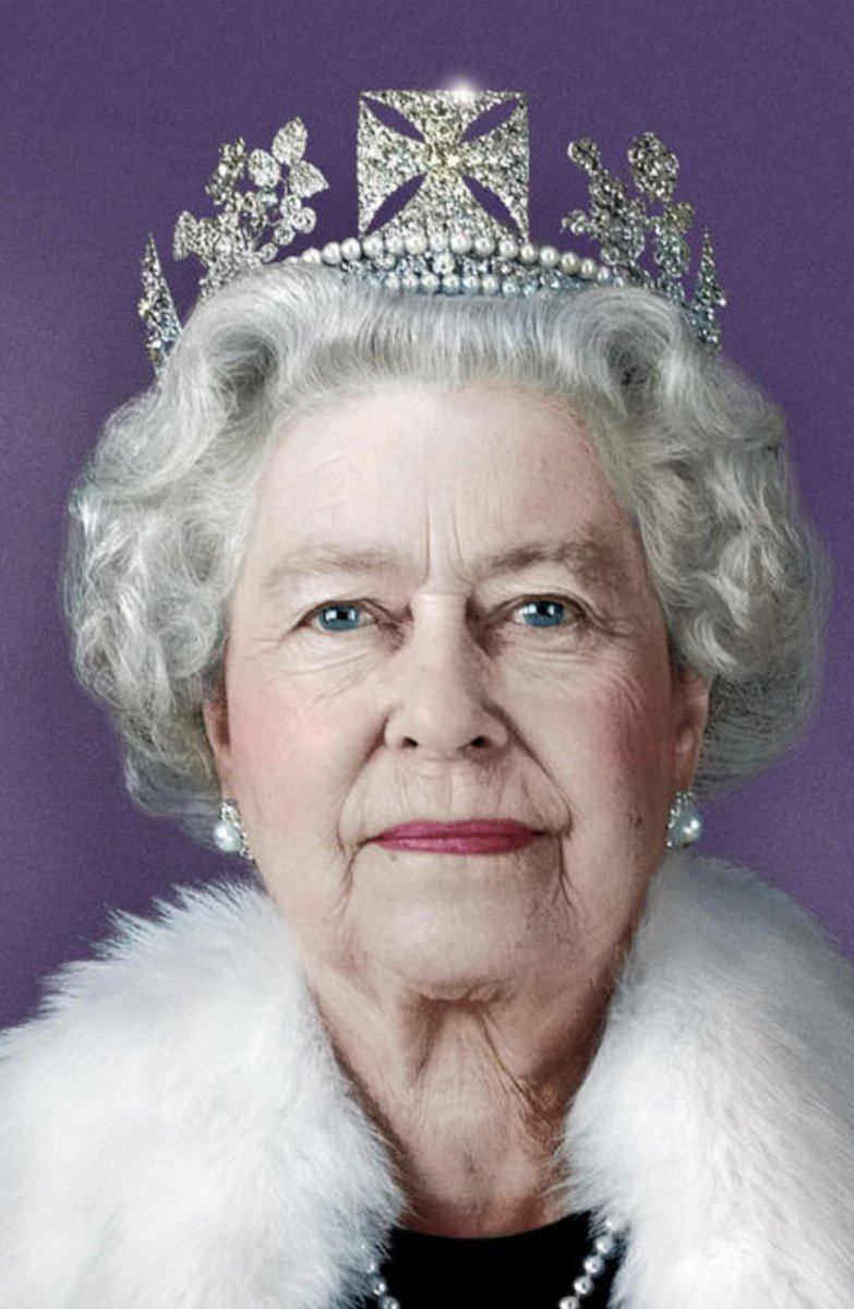 The Queen 💜

#TheQueen #QueenElizabeth