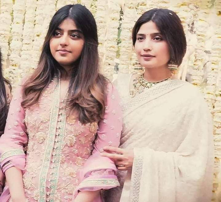 ✍️...इमानदारी से कमाई करने वाले के भले ही शौक पूरे ना हो मगर नींद जरूर पूरी हो जाती है..!!