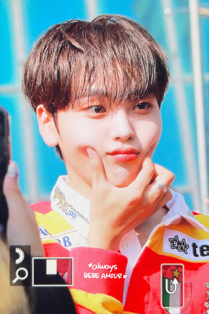 220930 레전드 강아지 셀카

#송형준 #형준 #크래비티 #CRAVITY