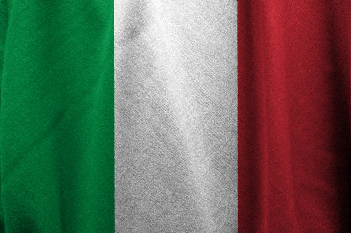 Intereconomics_'s tweet photo. #Draghi never had a vision for #Italy to achieve sustainable growth while relaunching innovation, write Giovanni Dosi & @AndreaRoventini. The only opposition able to capture a good deal of social discontent has been the post-fascist right. #ItalianElection
https://t.co/Z0fvMqwpg7 https://t.co/A1zD9svbSi