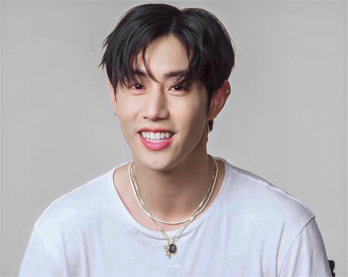 0409SAT's tweet photo. .✦𝐇𝐁𝐃~ യ ☁️ ꒳

#theotherside #faraway   
#MarkTuan #Mark  #마크 #段宜恩  
@marktuan @dnaofficial https://t.co/XahlqlXC5Z