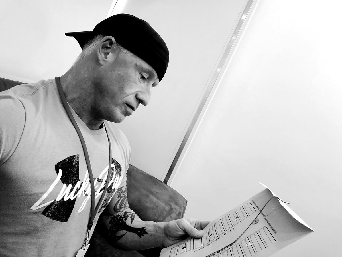 GunShowBM's tweet photo. Never knew my 1st and 2nd contract to sign would be for NBC and not for a huge wrestling company! "Truly blessed" is an absolute understatement! This journey is something big....and it's just the beginning!
 
#Boom #TeamGunShow #NBC #youngrock #welcometothegunshow @TheRock https://t.co/4IbxA7ZLEs