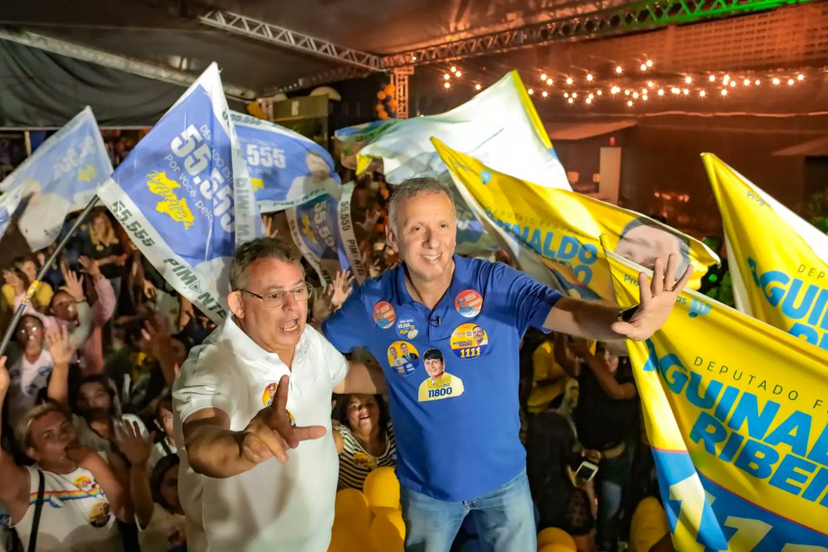 depaguinaldo11's tweet photo. Obrigado por cada campinense que veio prestigiar o nosso #trabalhopravaler. Pela nossa gente, pelo futuro das nossa famílias, é 1111 no Domingo!
#AguinaldoRibeiro #MaisTrabalhoMaisResultado #DeputadoFederal https://t.co/ZHjYChjGs8