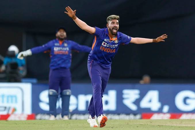 BCCI has confirmed Jasprit Bumrah's replacement.

Jasprit Bumrah has been replaced by Mohammed Siraj for the ongoing #INDvSA series

#JaspritBumrah | #MoahmmedSiraj | #CricketTwitter