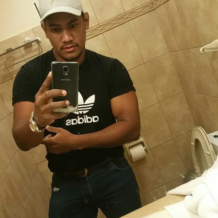 selv_anthony's tweet photo. #NuevaFotoDePerfil https://t.co/JKUNmDS22R