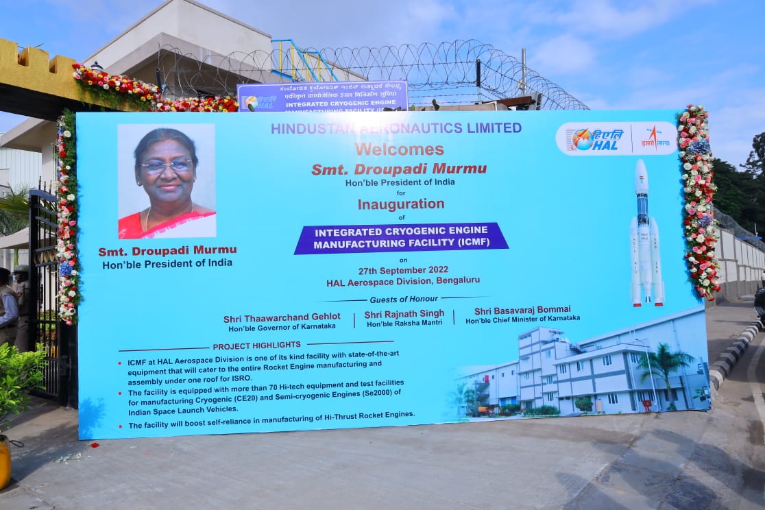 pavinterio's tweet image. A moment of honour and pride for Team P&amp;amp;I to manage this historic event of India’s self reliance in defence research, technology and manufacturing. 
#JaiHind 
#50yearspni #AtmanirbharDefence #AtmanirbharBharat #AzadiKaAmritMahotsav #hindustanaeronauticslimited #selfreliantindia