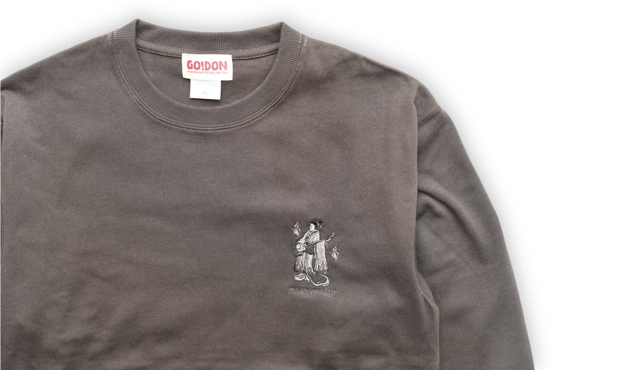 GODONitami's tweet photo. 【GREENJAM】×【GO!DON】
☆百鬼夜行 L/S Tee
〈SIZE〉M.L.XL.XXL
¥6900+tax(税込¥7590)

大変ご好評頂いている百鬼夜行のロンティーver

USED感のある墨黒ボディーに合わせて配色をモノトーンにし敢えて妖怪達がうっすら見える感じにプリントと刺繍が施されています

#greenjam
#itamigreenjam https://t.co/jEEWi0cFPc