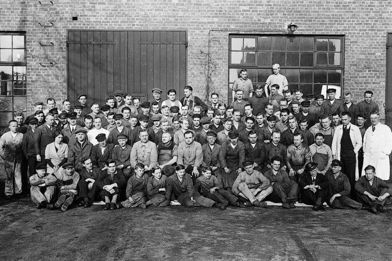 seca 1931

The Empire State Building had just finished its construction, and seca entered its 91st year of business. 

For over 182 years we've kept the same goal: to deliver the most accurate weighing systems and solutions.

#seca #familyowned #precisionforhealth