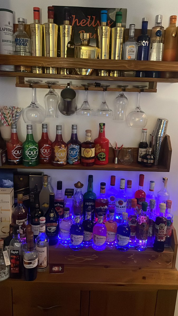 BoyesJames's tweet photo. @AuVodka Need this to add to the line up!@shellyann_ox @tashboyes89 @AuVodka https://t.co/pDciGNEjOK