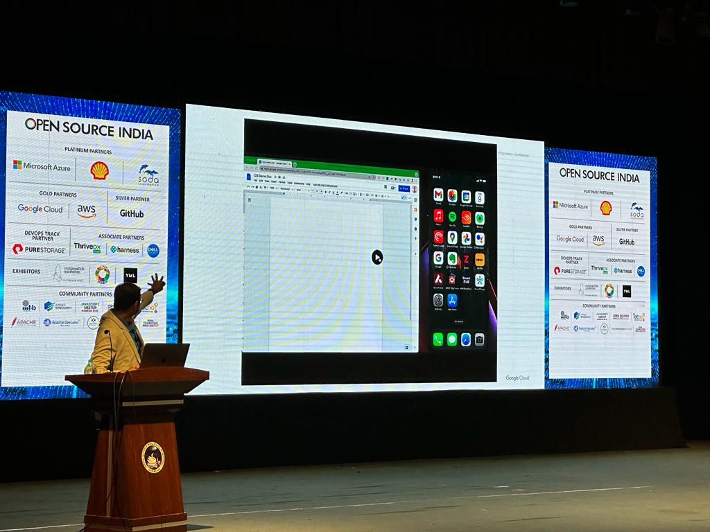 OpenSourceForU's tweet image. Prashanth Subrahmanyam, Lead Developer Advocate from @GoogleCloud is now on stage discussing “Open Source, Open Data, and Open Cloud” at our Keynote Track in Hall A at Open Source India 2022.

#OSI2022 #OpenSource #Bengaluru #Kubernetes #Developers #DevOps #OpenSourceIndia #OSI
