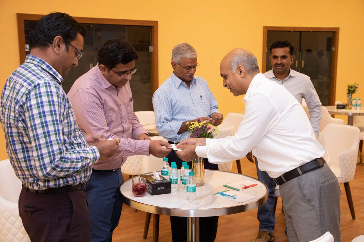 pharma_access's tweet image. Thank you Mr. Tushar Gawade, Mr. Tonpi and Team from Serum Institute of India Limited for visiting Modular Mobile Facility. We appreciate your presence for witnessing unique modular concept.

#ModularFacility #modularconstruction #PharmaProjects #ModularPharmaengineering