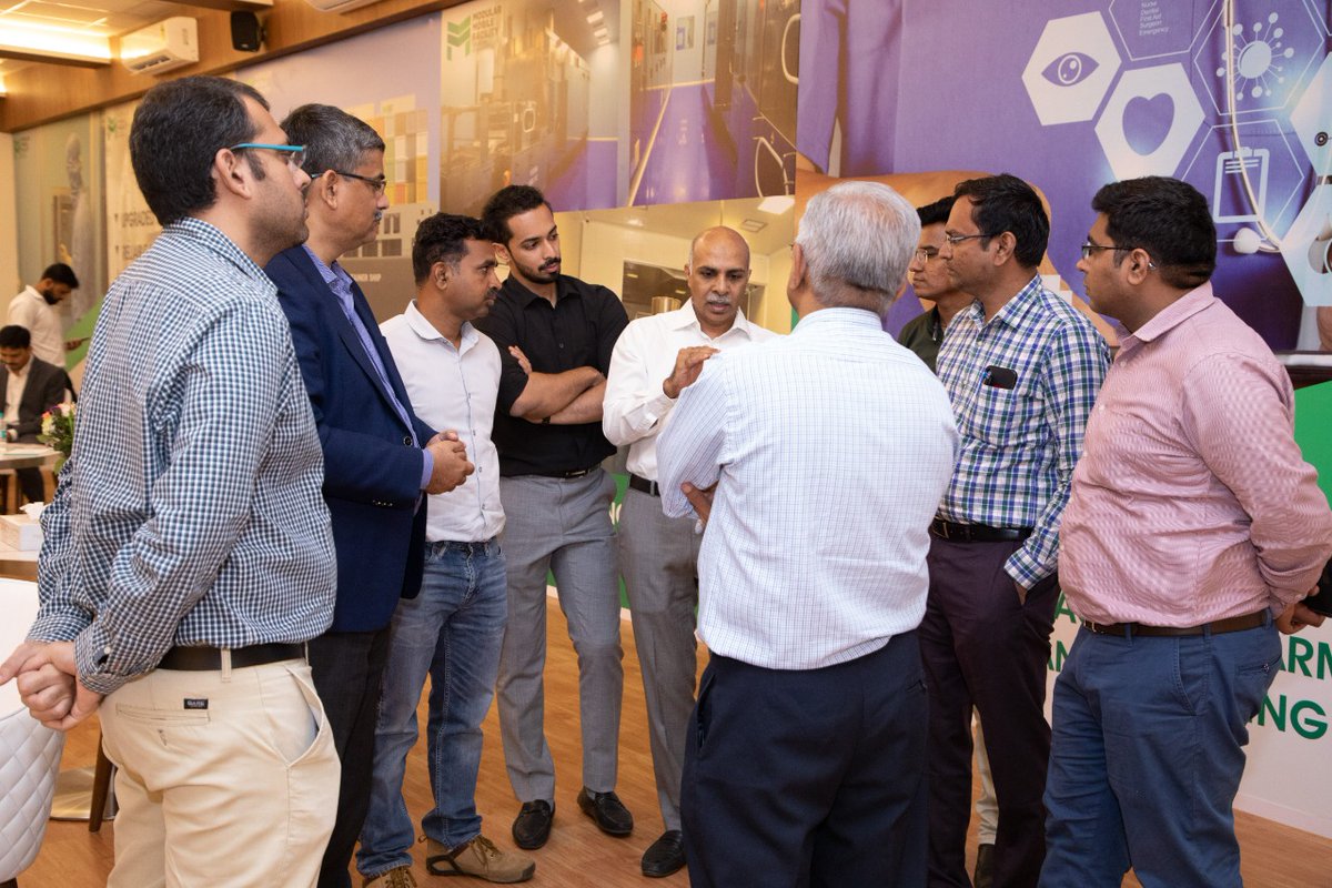 pharma_access's tweet image. Thank you Mr. Tushar Gawade, Mr. Tonpi and Team from Serum Institute of India Limited for visiting Modular Mobile Facility. We appreciate your presence for witnessing unique modular concept.

#ModularFacility #modularconstruction #PharmaProjects #ModularPharmaengineering