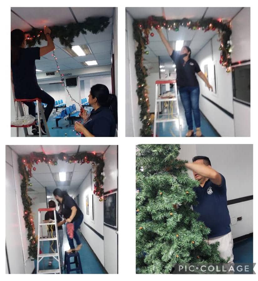 #29deSeptiembre Funcionarios Activos Embellecimiento de las Instalaciones de la Oficina Administrativa San Cristóbal IVSS con la Decoración Navideña.
<a href="/NicolasMaduro/">Nicolás Maduro</a> 
<a href="/MagaGutierrezV/">Magaly Gutiérrez Viña</a> 
<a href="/Somosivss/">Instituto Venezolano de los Seguros Sociales</a> 
<a href="/oasancristobal/">IVSS San Cristóbal</a>