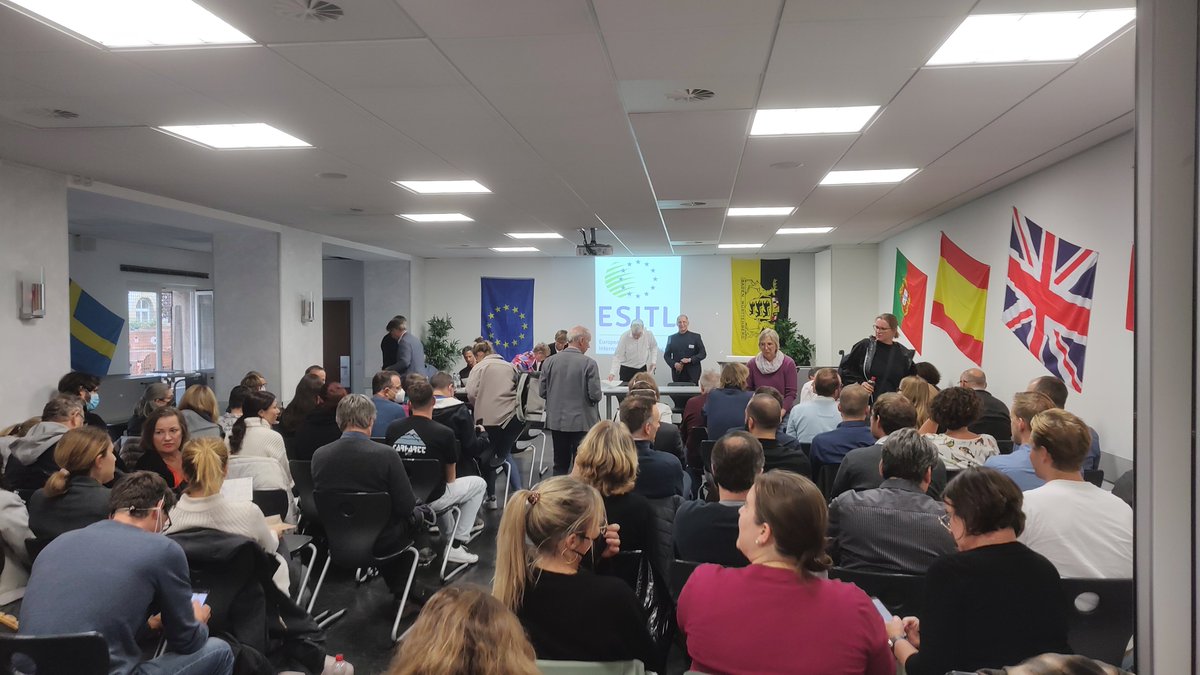 Uwe Peleikis is preparing his report about the #ESITL Erasmus+ project at the all teachers conference of KS1, while the <a href="/NETINVET/">NETINVET</a> Steering Committee is working on the preparation of the next forum in <a href="/KS1Stuttgart/">Kaufmännische Schule 1 Stuttgart</a> in November.