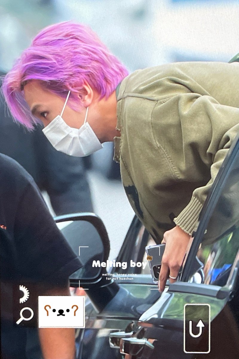 meltingboy606's tweet photo. 220930 뮤직뱅크 중간출근 프리뷰🧸

#해찬 #HAECHAN #nct #nct127 

동혁이 ㅠㅠㅠㅠ 나가서 까까 사왔나바여ㅠㅠㅠㅠ
귀여워서 어떻게해😭😭😭😭😭😭😭 https://t.co/WpDJcXPeCu