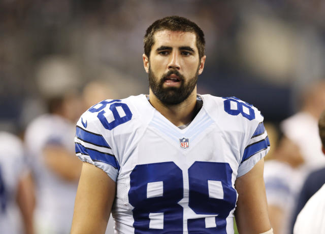 wrldrn's tweet photo. Former #DallasCowboys TE #GavinEscobar died in a rock climbing accident in #California on Wednesday, according to the USA Today. He was 31. https://t.co/xtttxYtDQF