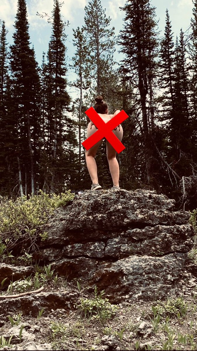 thatsammygreen's tweet photo. Go see my butthole on my spicy account ✨😜 
#onlyfans #butthole #wilderness #nakedinpublic #mountainsnude https://t.co/Bn0GpdlC4I