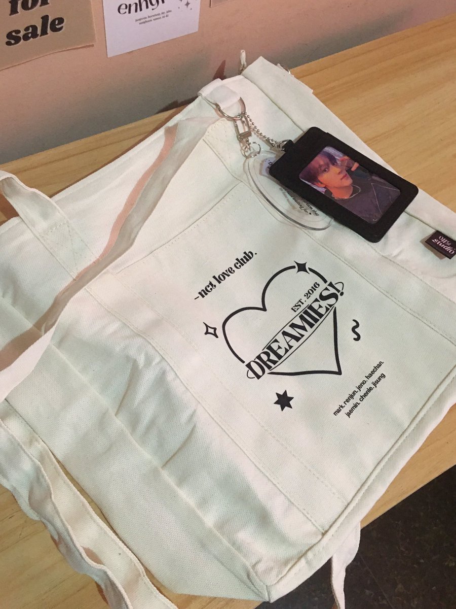 dvnscart's tweet photo. thank yew @0112studio I LOVED IT SO MUCH 💘 https://t.co/40Qlv4kqWW