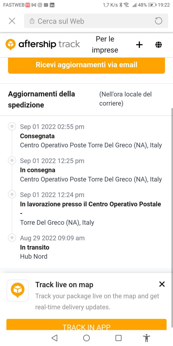 albertocivitell's tweet photo. Mi sono rassegnato. Il pacco é sparito alla Posta di Torre del Greco. LADRI E, TUTTI COMPLICI. Pacco sdoganato il 29 Agosto a Milano preso in carico da SDA. Consegnato il 1 settembre. Ma io non ho mai ricevuto NIENTE. Basta VERIFICARE REGISTRO USCITE. https://t.co/3dZpHPez7V