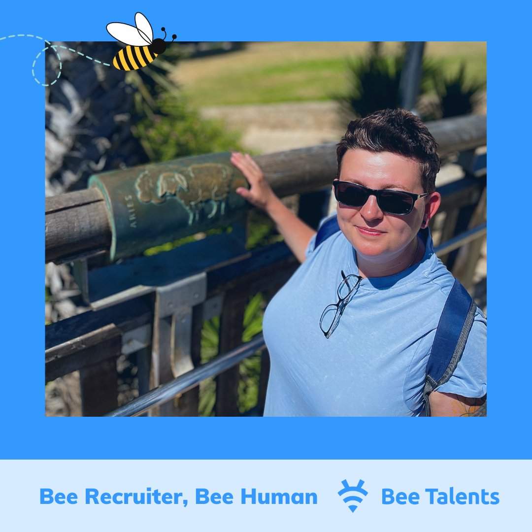 BeeTalents's tweet photo. Piątek, weekendu początek, dlatego dziś znów nieco bardziej "lajfstajlowo"‼️ Kolejny wpis z cyklu "Bee Recruiter, Bee Human!" 🐝 Dziś czas na Dominikę M. - jedną z naszych
Tech Recruiterek! :) Dobrego tygodnia wszystkim!💪 #BeeTalents #BeeRecruiter #BeeHuman #BeeRecruiterBeeHuman https://t.co/mBEXwToB6a