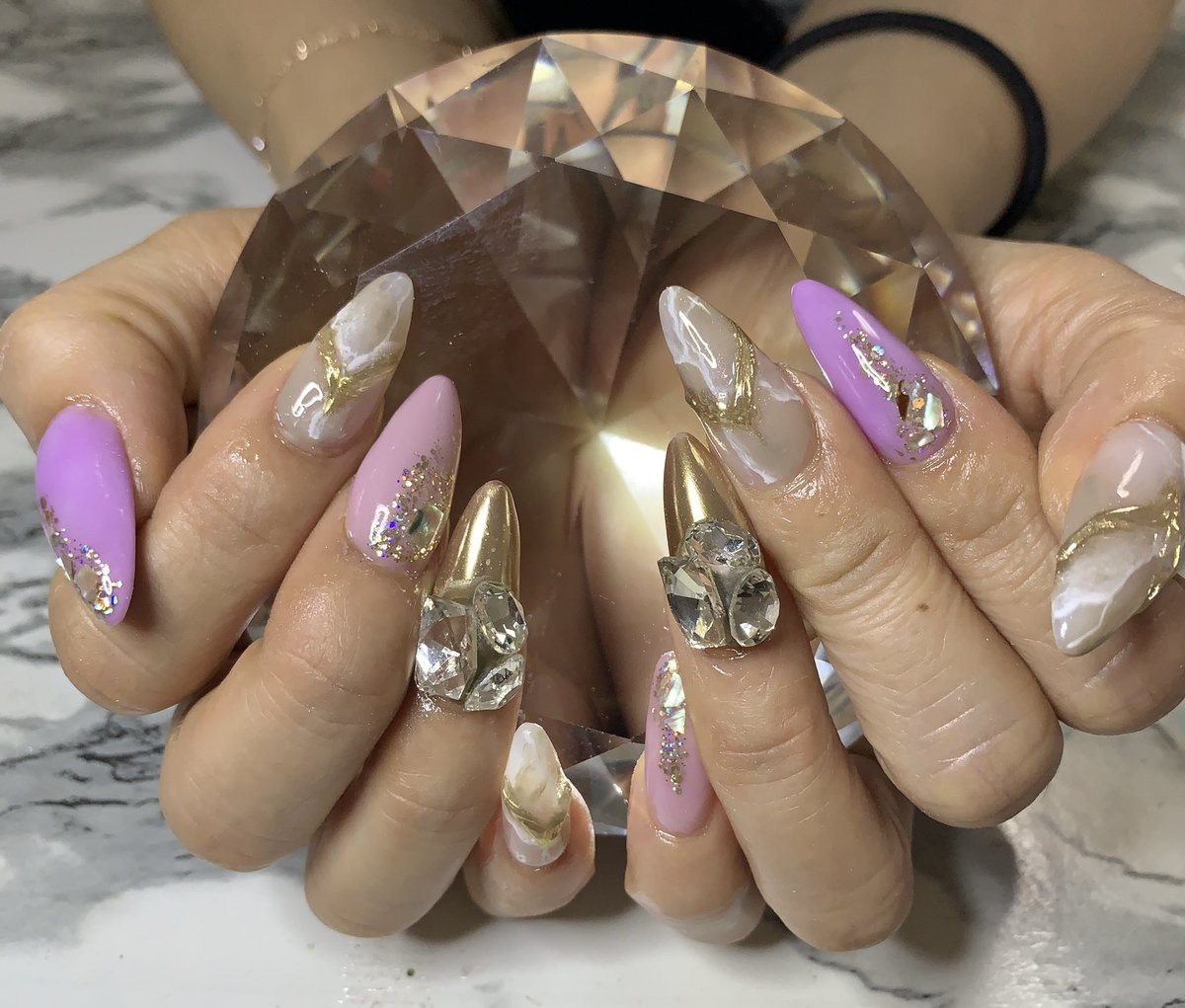 大理石ネイル Posts Matches Places Events And More Enjoy Edayfm