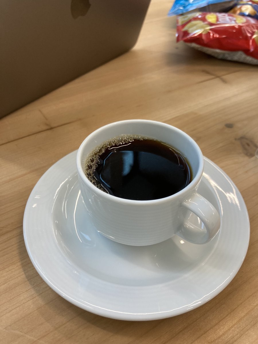 coseeaner's tweet photo. Kaffee ist fertig &amp; auch sonst sind wir bereit für den Ansturm auf den Knabberkram und die cosee-Bambusbecher auf der #OPENRHEINMAIN! Besucht unsere Talks &amp; vor allem unseren Stand, um mehr über cosee, unsere Projekte und unsere offenen Stellen zu erfahren! #ORM2022 #WeAreHiring https://t.co/vQ2TnOCdR5