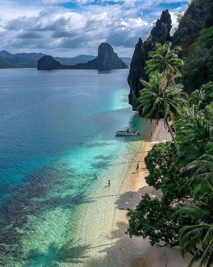 wrldrn's tweet photo. Hawaii, United States.

#travelvibes  #traveladdicted #traveltheglobe #travelgrams #instatraveler #exploretheworld #vacations  #travelanddestinations #travelforlife  #traveldestination  #maldives #naturephotography #photography #travelphotography #travelplaces #hawaii https://t.co/dYSehvtdjZ