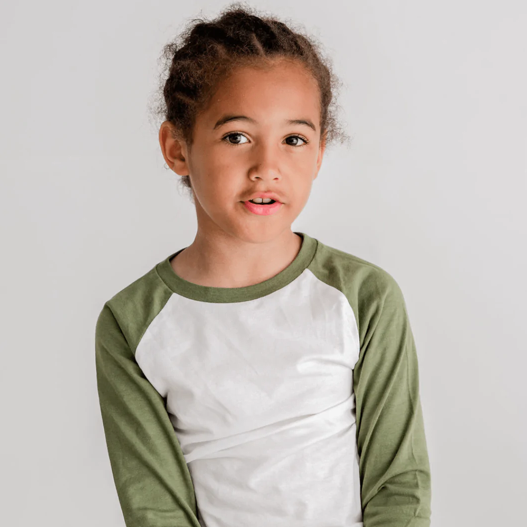 SorensHouse's tweet photo. Dotty Dungarees have landed! Dungarees lined with cozy cotton jersey, with adjustable straps and turn ups, along with soft cotton Breton and Baseball tops - all available from 6 months to 10 years. 🌈 https://t.co/PViT94q6ms
