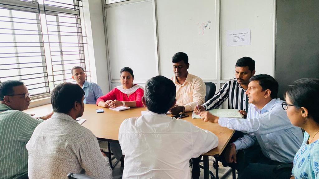 Tejaswini_Jh's tweet photo. State Team visited Latehar & Ramgarh District to Assess & Monitor the ongoing Bridge education activities and Skills Training programs under Tejaswini Project on 29th Sept’22.
#SupportiveSupervisionAndMonitoring
#BusinessSkillTraining #VocationalSkillsTaining #AGYW #tejaswinijhar https://t.co/0GTYXqHkGF