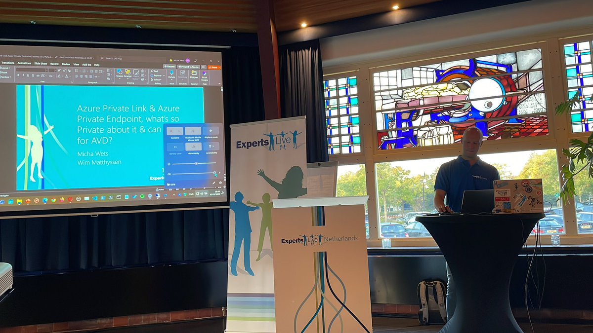 FomeZ's tweet photo. Let's kick-off #ExpertsLiveNL with @MichaWets @wmatthyssen https://t.co/ZdXcTtCQil