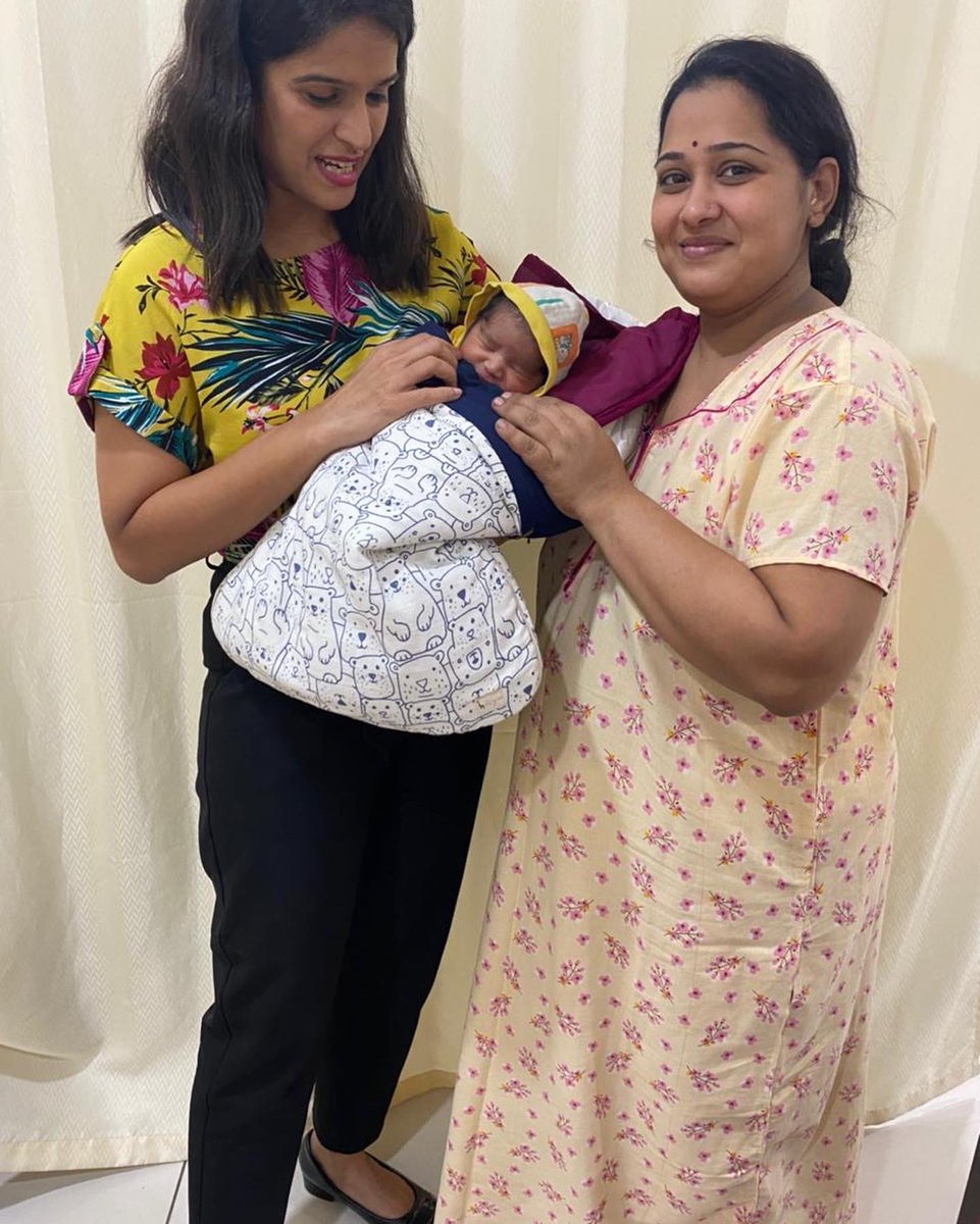 MitaliVasavada's tweet photo. While it is always a pleasure to see babies …. To see cute little baby girls and the smile they bring on their mothers face is the best feeling ! Cheers to this cute little angel ! 😇😍❤️
#BetiBachaoBetiPadhao #drmitalivasavada #bestgynecologistahmedabad #normaldeliverytips https://t.co/GapaNzTgcz
