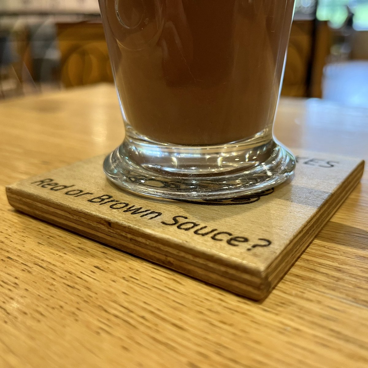🔴🟤Who likes oatcakes & is it red or brown sauce? Check out our NEW coasters celebrating #stokeontrent’s famous sayings & products. All co-created from #recycled material & made socially by #volunteers from our #community activities. See our eBay shop: ebay.co.uk/itm/1656937068…