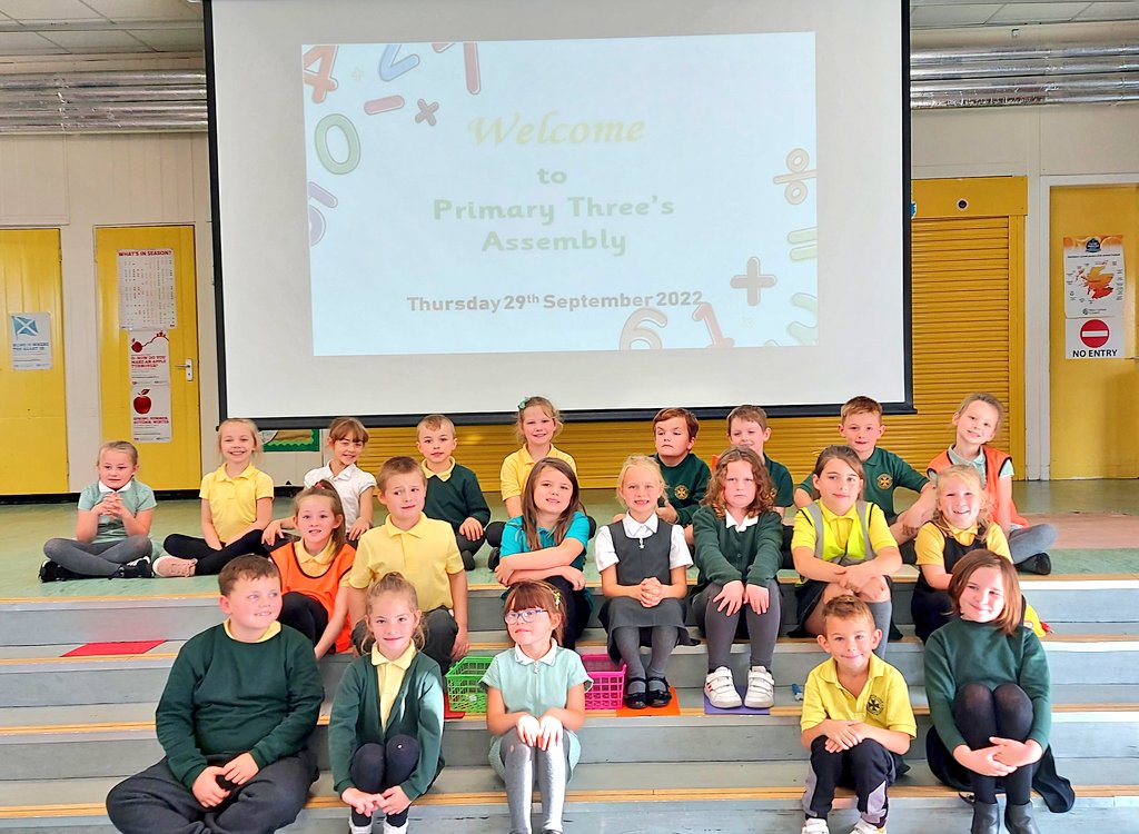 KnightsridgePr1's tweet photo. Thank you to Primary 3 @MissMuirKPS for leading our whole school assembly so confidently this week. 'Numbers are Everywhere!' 
🔢2️⃣4️⃣6️⃣8️⃣🔟🌟
@mathsweekscot #MathsWeekScot @WLmaths https://t.co/HsXF1jcEkT