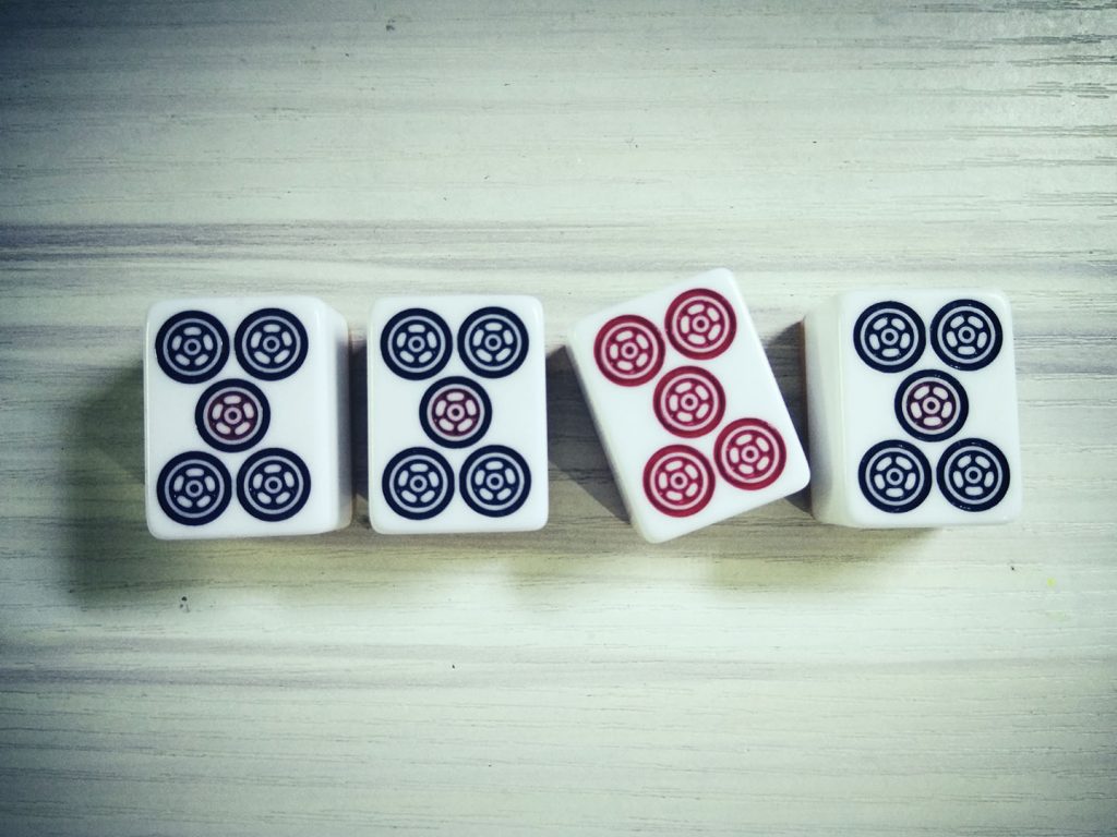 今日発売するTop Yell NEO 2022 AUTUMNに永野芹佳さん、#17期研究生 の #佐藤綺星 さん、#小濱心音 さん、#橋本恵理子 さん、#布袋百椛 さん、#水島美結 さんが登場します！

麻雀が大好きな永野芹佳さんが、麻雀で稼ぎ続けるプロの #長澤茉里奈 さんと対談しますよ。
＃永野芹佳
＃TopYellNEO2022