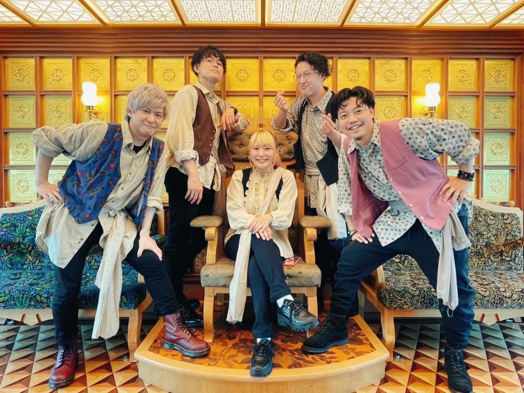 yu_chaka's tweet photo. 音楽海賊団Band✌️
写ってないけどレコーディングのギター樋口さんと作曲の元太さん、素晴らしいみなさまとご一緒できて嬉しかったです！！このような機会をいただけて本当にありがとうございます！！！🙏またみんなと一緒に演奏できるようにこれからも頑張ります！！！🔥 https://t.co/dulgco6NOC
