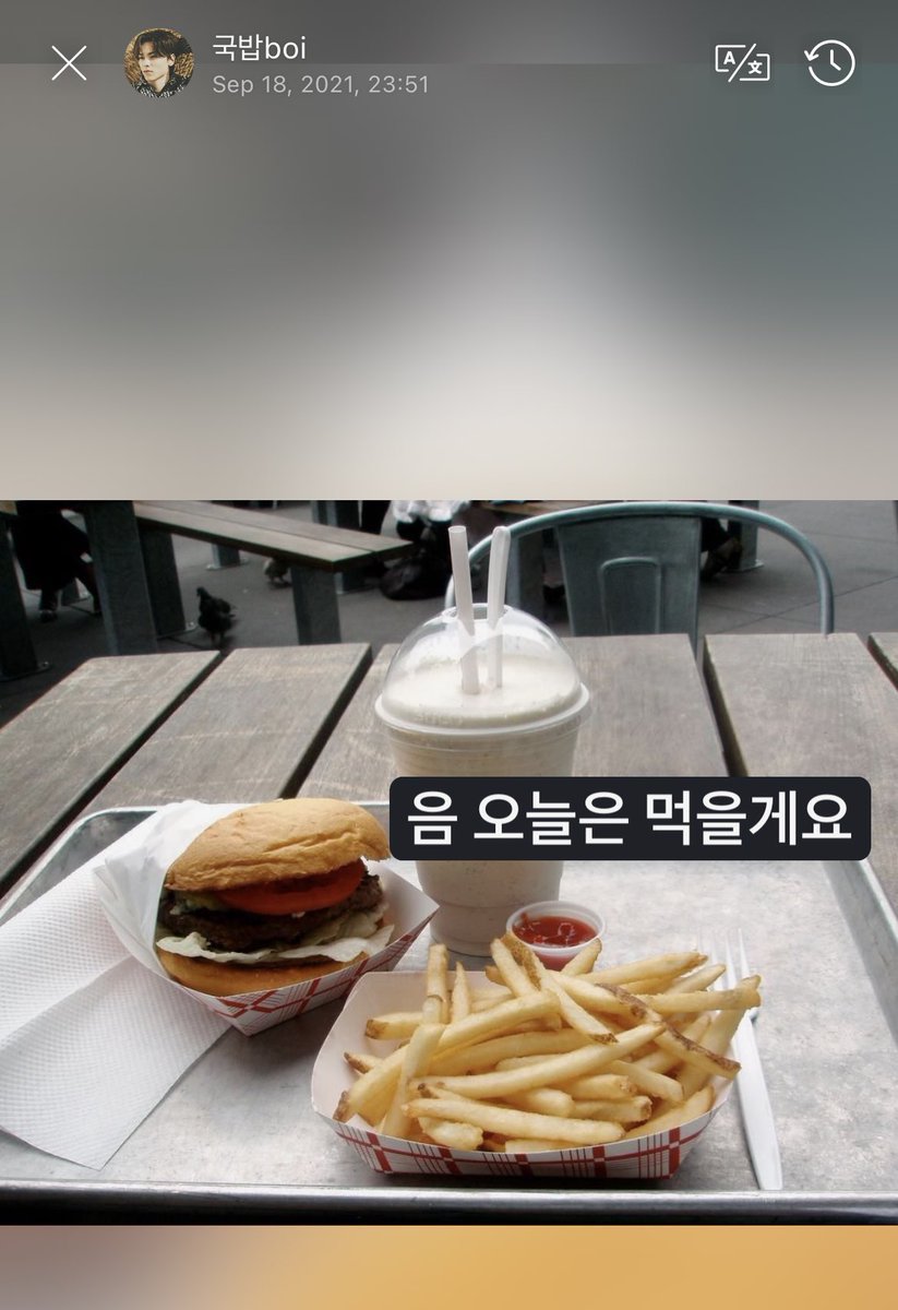 heejinfan's tweet photo. vernon posting stock images of food and pretending it's his for. some reason https://t.co/GAEDap8Ka6