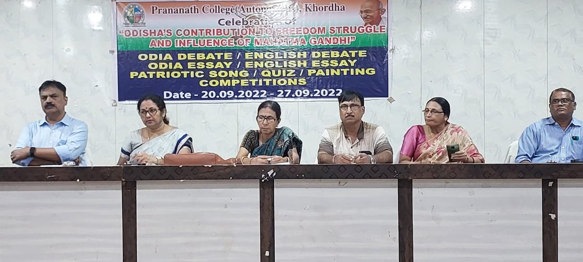AsimaSatpathy's tweet photo. Celebration of "ODISHA'S CONTRIBUTIONS TO FREEDOM STRUGGLE AND INFLUENCE OF MAHATMA GANDHI" From 20/09/2022 to 27/09/2022 at Prananath College (Autonomous)Khordha . 

#1OGirlsbnnccbbsr 
@utkalpride 
@kalinga_sagar
#NationalCreditCrops https://t.co/cmCif2XCoj