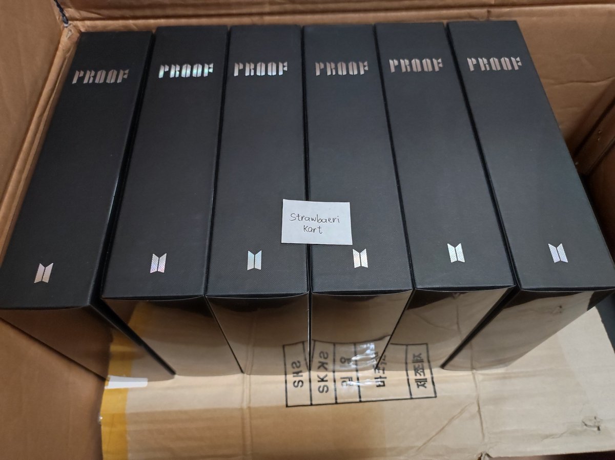 strawbaerikart's tweet photo. WTS LFB PH #StrawbaeriKart_Onhand

BTS Unsealed Proof Standard Album
₱350
⤷ 12 slots
⤷ OB + CD plate + 3 CDs + PB set + lyrics
—Free PF
DOP: PAYO/7 days reserv (₱100 DP)
MOP: GCASH, UB, Palawan
MOD: Jnt, flash, &amp; TikTok shop (FREE SF!)

DM to claim or https://t.co/9RsFyFjQSZ https://t.co/oxifQOrq8T