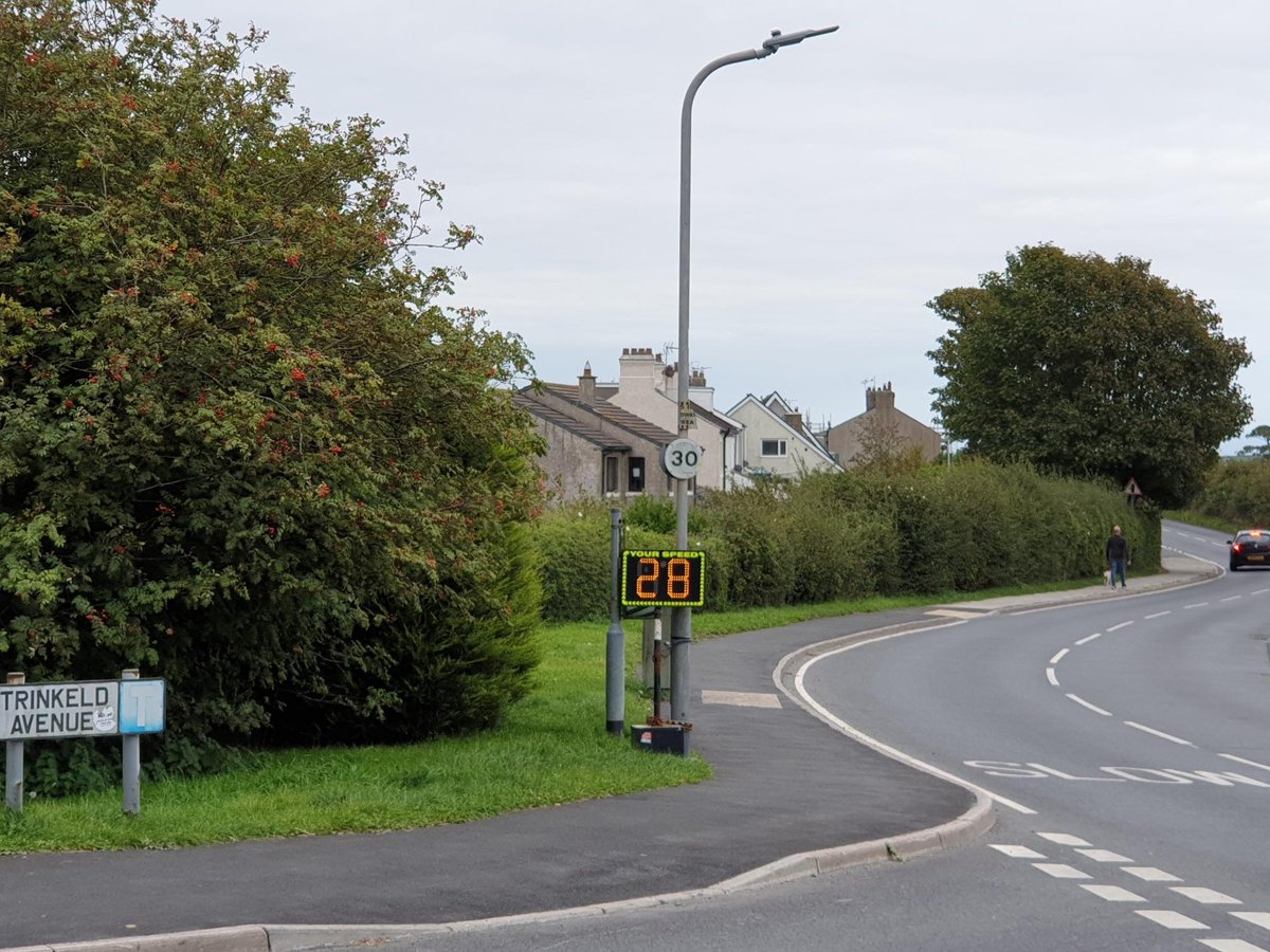 SouthLakesPol's tweet photo. Speeding Complaint :Swarthmoor (Ulverston)
S.I.D. (Speed Monitoring Device) in situ at Swarthmoor following complaints of speeding.
#drivetoarrive
#speeddata
#limitnotatarget https://t.co/Pbj2MnV6MA