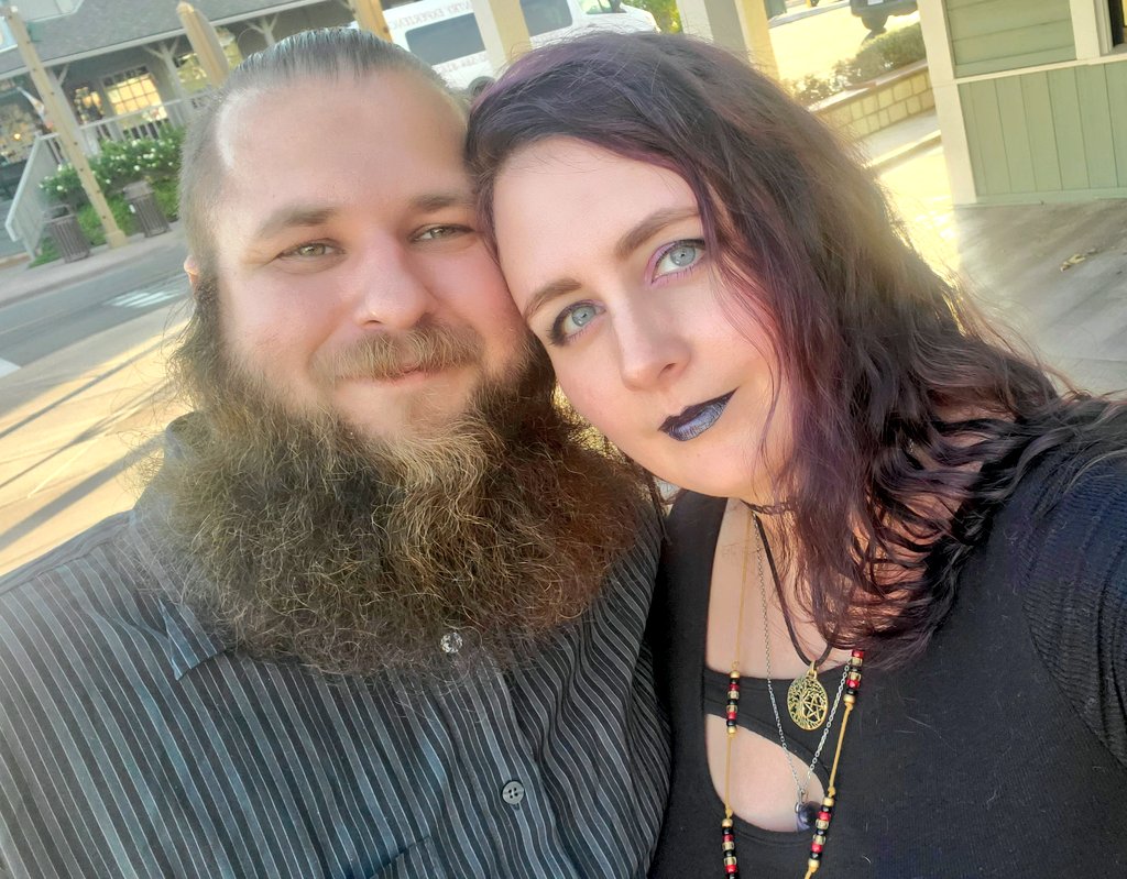 WitchyKippy's tweet photo. #Goth girls be like:
Looking like a whole ass meal to comfy fall goblin mode in seconds if left alone 😂
Happy birthday to my Sexy Viking!!! https://t.co/HjYDXPxQJH