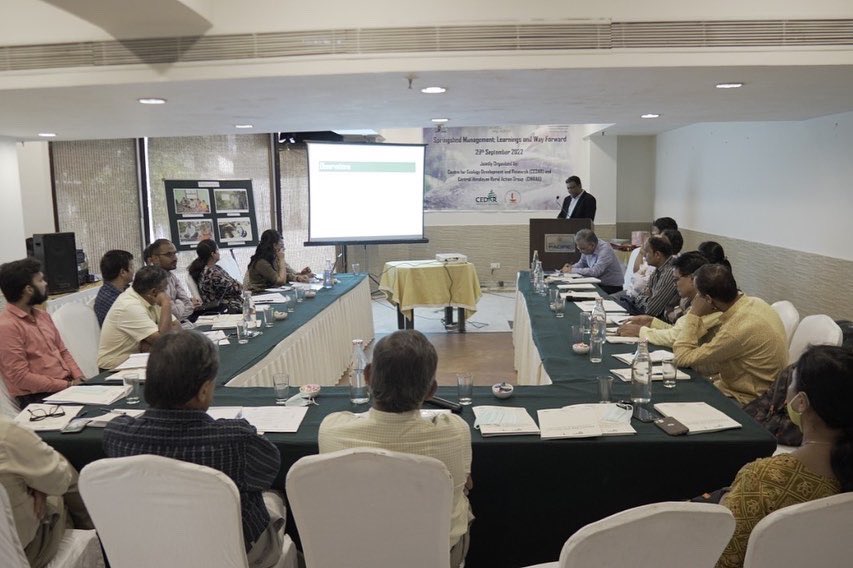 CEDAR in collaboration with CHIRAG under an NMHS funded project “Creating Climate-resilient Communities in Mid-Hills of Uttarakhand: Interventions Towards Forest &amp; Water” organized a workshop on springshed management in the #IndianHimalayanRegion