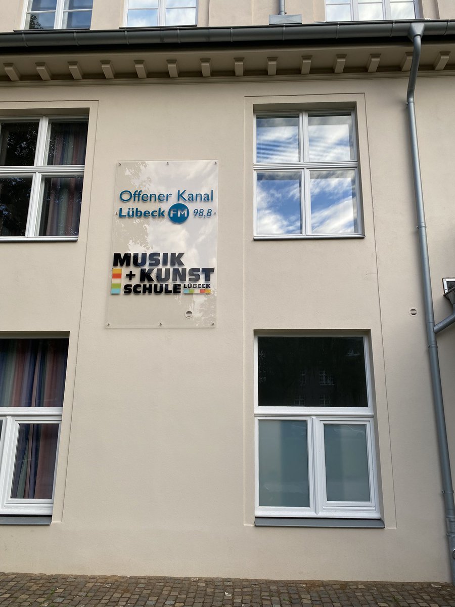 Heute mal nicht im Homeoffice oder in einer Schule unterwegs! Unsere regionalen Medienfachberater treffen sich im <a href="/LuebeckFM/">Lübeck FM</a> und arbeiten später dann nach Travemünde und zu einer unser tollen Schulen in Lübeck