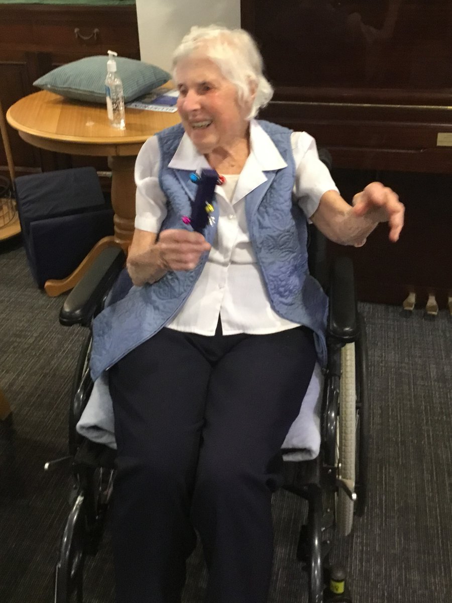 BlueCross tweet media