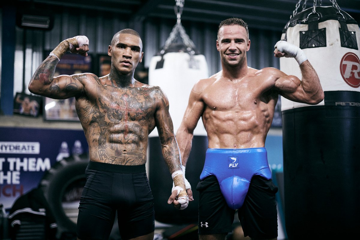 MatchroomBoxing's tweet photo. πͺ Sparring done βοΈ
@ConorNigel x @FelixCashboxer
π₯ #CashCoyle
𧨠#EubankJrBenn https://t.co/84ZzDPl1sX