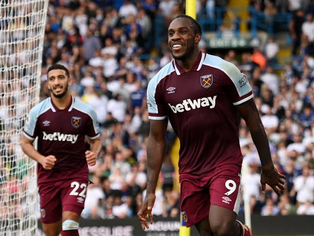 CFCDigest's tweet photo. 🚨🗣️ | Michail Antonio: "Eden Hazard is the best player I've ever played against! Magical. Could create a goal out of anything! Beat two, three, four people, put the ball in the top corner. Amazing!" https://t.co/kJme4FIg65