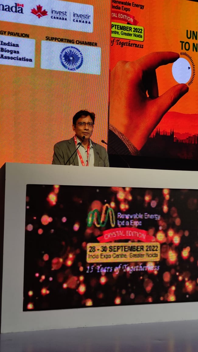 REIndiaExpo's tweet photo. Session by Mr. Alok Kumar at Renewable Energy India Expo

On the topic: Major Trends and Innovations in Renewables

Join us today Renewable Energy India Expo for more such interesting sessions!

#REIExpo #RenewableEnergyIndiaExpo  #greenenergysolutions #renewableenergy https://t.co/0pEXTvExzC