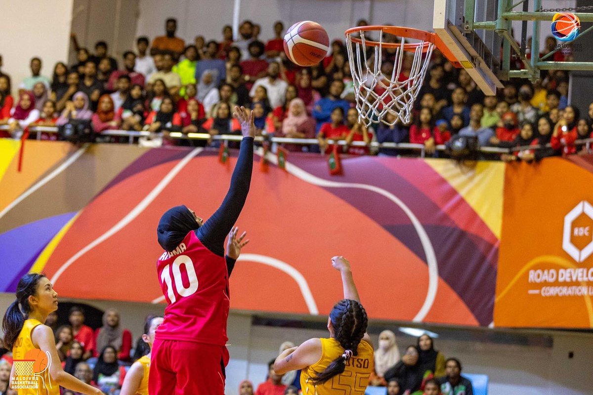 mba_maldives's tweet photo. Supported by : @moyscemv
Digital Partner : @dhiraagu
Fitness Partner : @blazefitnessmv
Print Partner : @graphitemv 

#SABA2022 #MDVvsBHU #TeamMaldives  #Basketball #MBA #Maldives https://t.co/XN5iSgWjw3