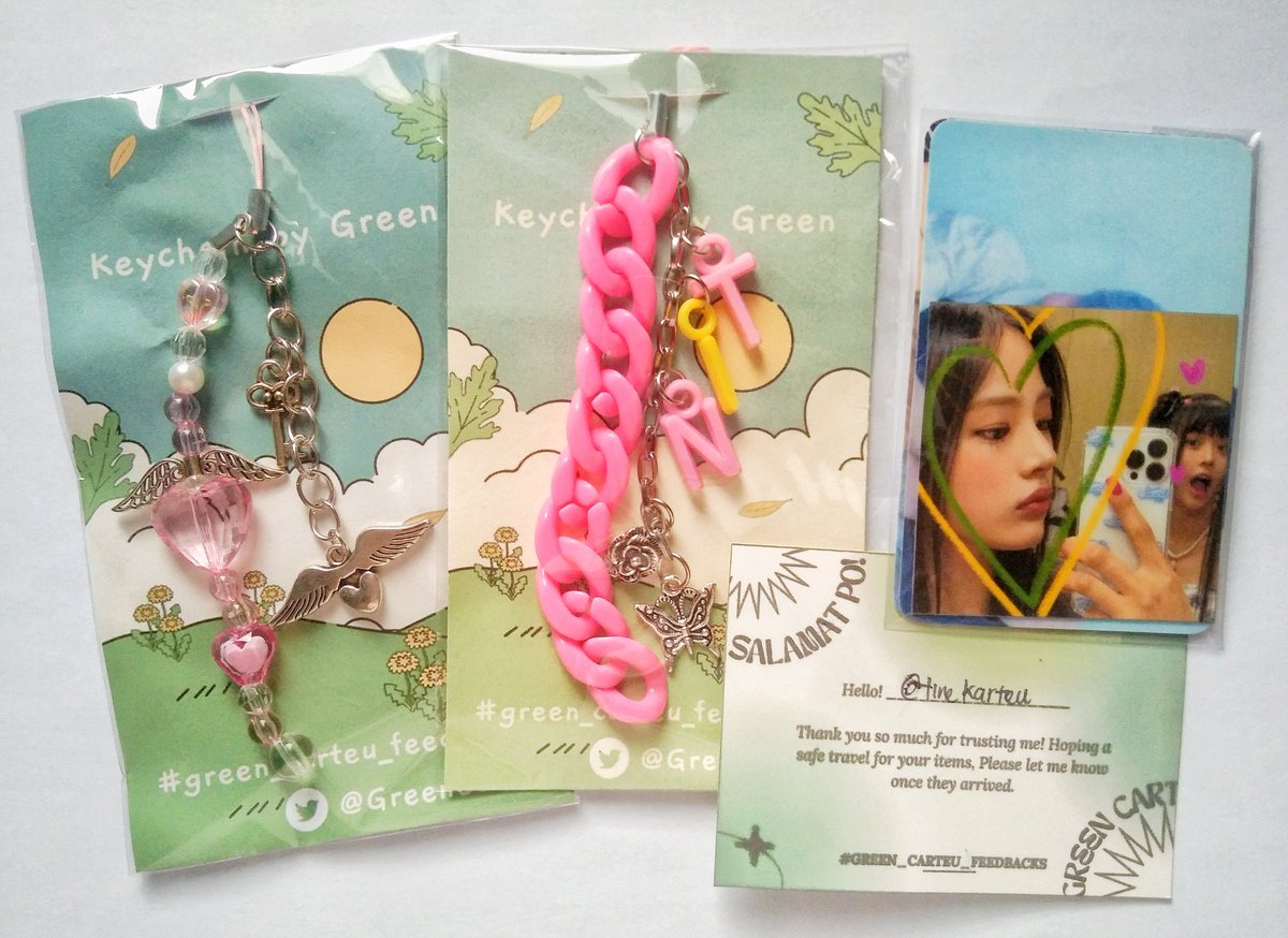 tinekarteu's tweet photo. #tinekarteu_lovemails

 -ˋˏ✄┈┈┈┈┈┈┈┈┈┈┈┈┈┈┈┈┈┈ 

↳ hello @GreenCarteu, thank you so much po for the free claim! the keychains are so pretty >< ty also for the freebies esp the verkwan pc 🥹🫶🏻

꒰ #green_carteu_feedbacks ꒱ https://t.co/8DiYwZ4Iog
