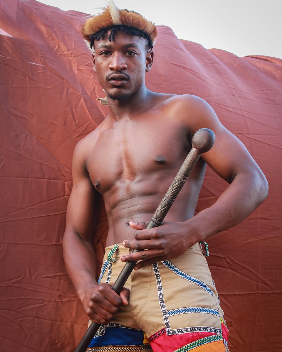 NgemarSmiso's tweet photo. Heritage month 

#hertagemonth #HeritageDay #myheritage #shakazuluday #SHAKAZULU #model  #modeling #scoutmeboss #scoutme https://t.co/ly3GJ9F8yu